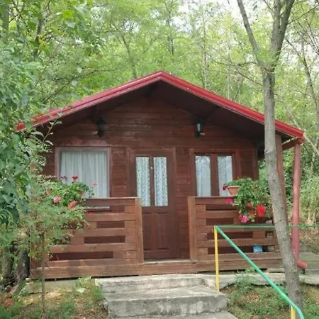 Bungalow- Casute Holiday home